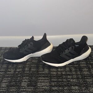 Adidas men’s ultraboost size 11